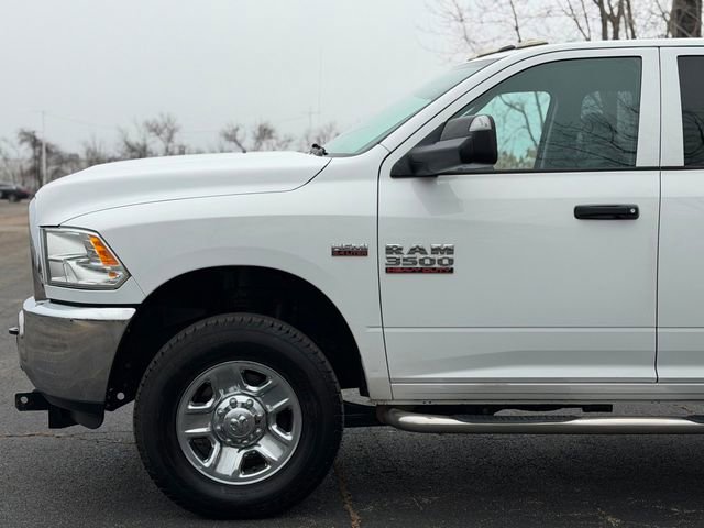 Used 2018 RAM 3500 Tradesman w/ Chrome Appearance Group image 8