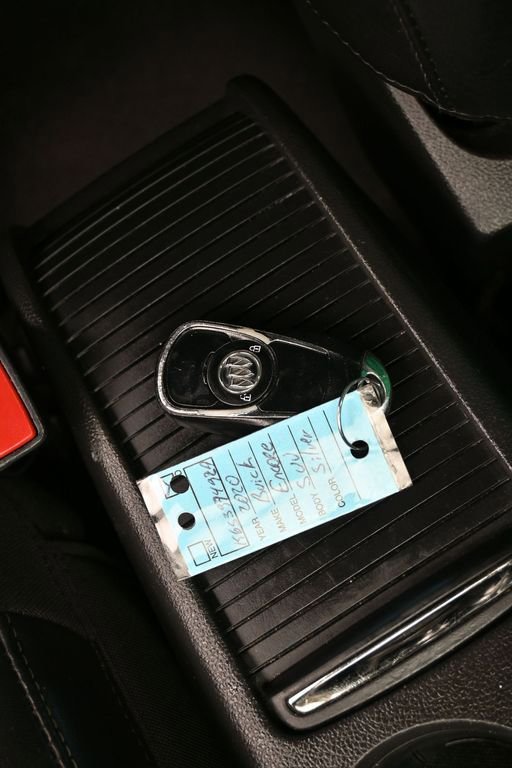 Used 2020 Buick Encore Preferred image 19