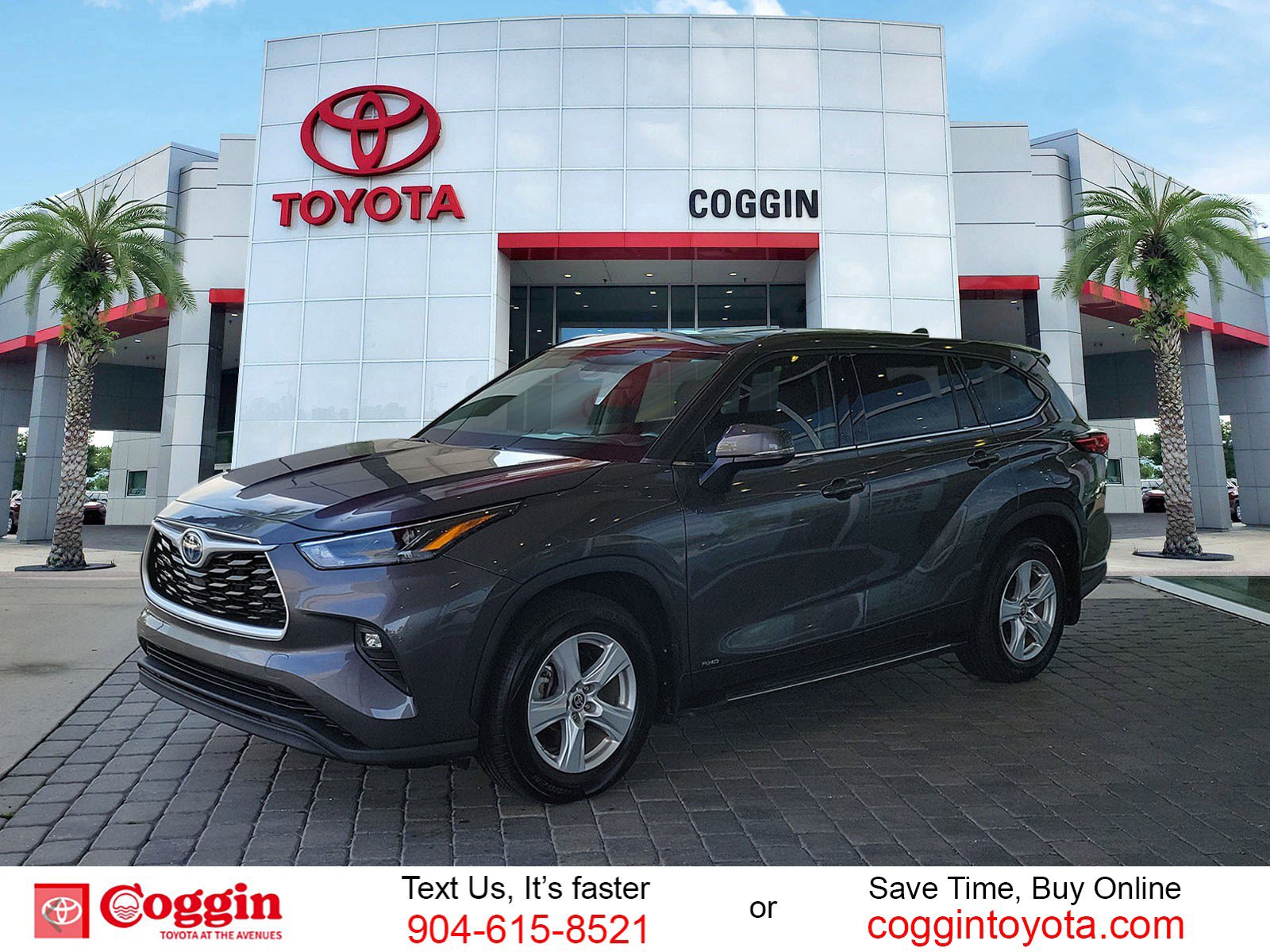 Used 2022 Toyota Highlander LE image 1