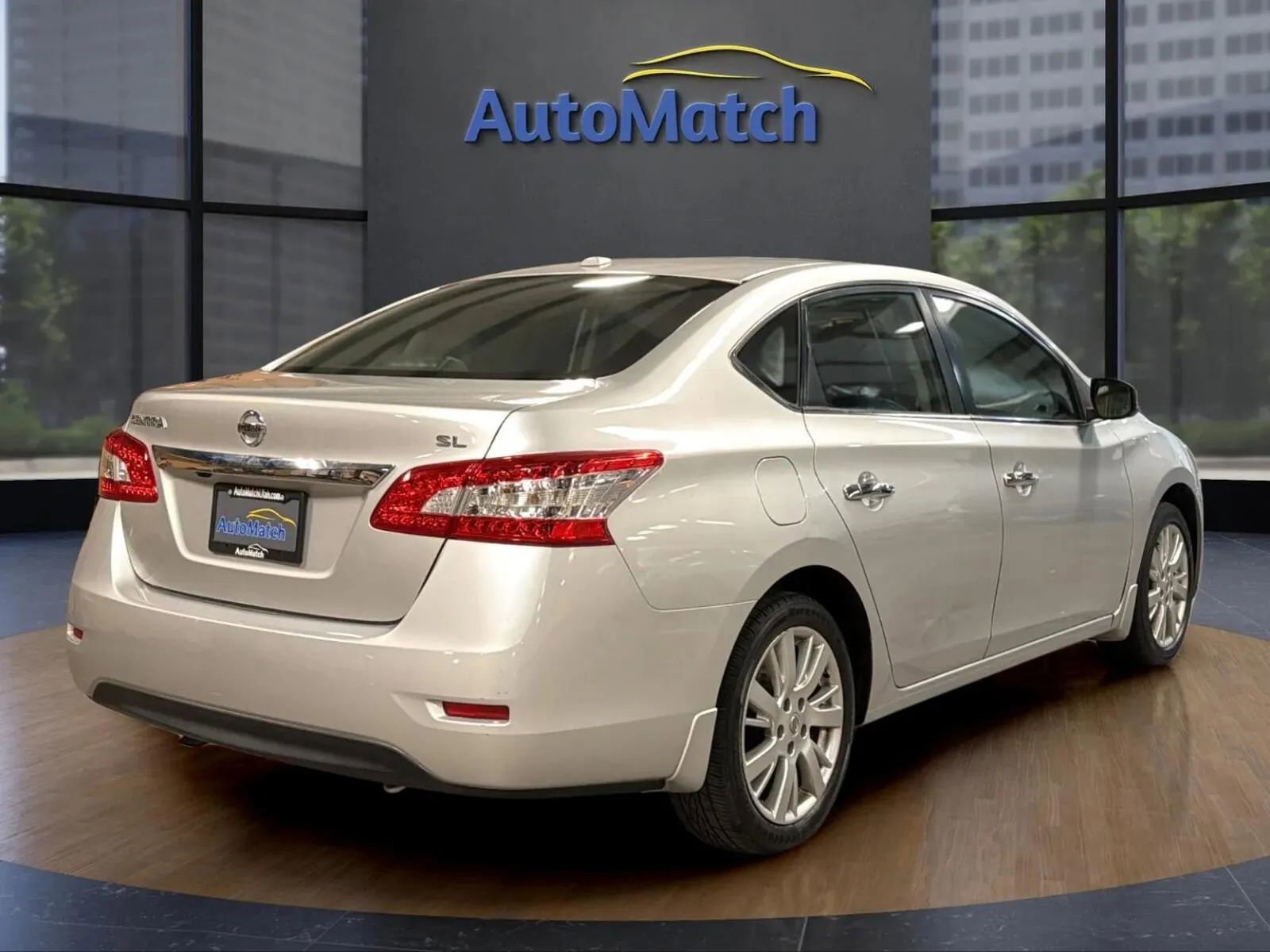 Used 2015 Nissan Sentra SL w/ Navigation Package image 11