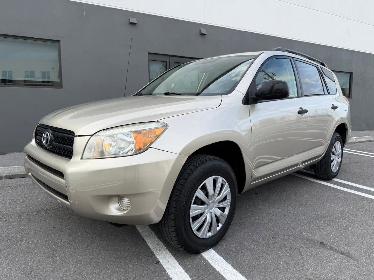 Used 2008 Toyota RAV4 2WD image 5