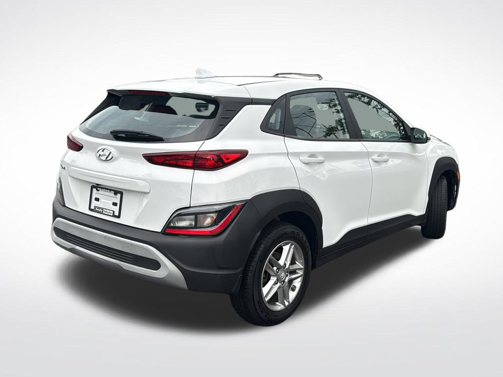 Used 2023 Hyundai Kona SE FWD image 7
