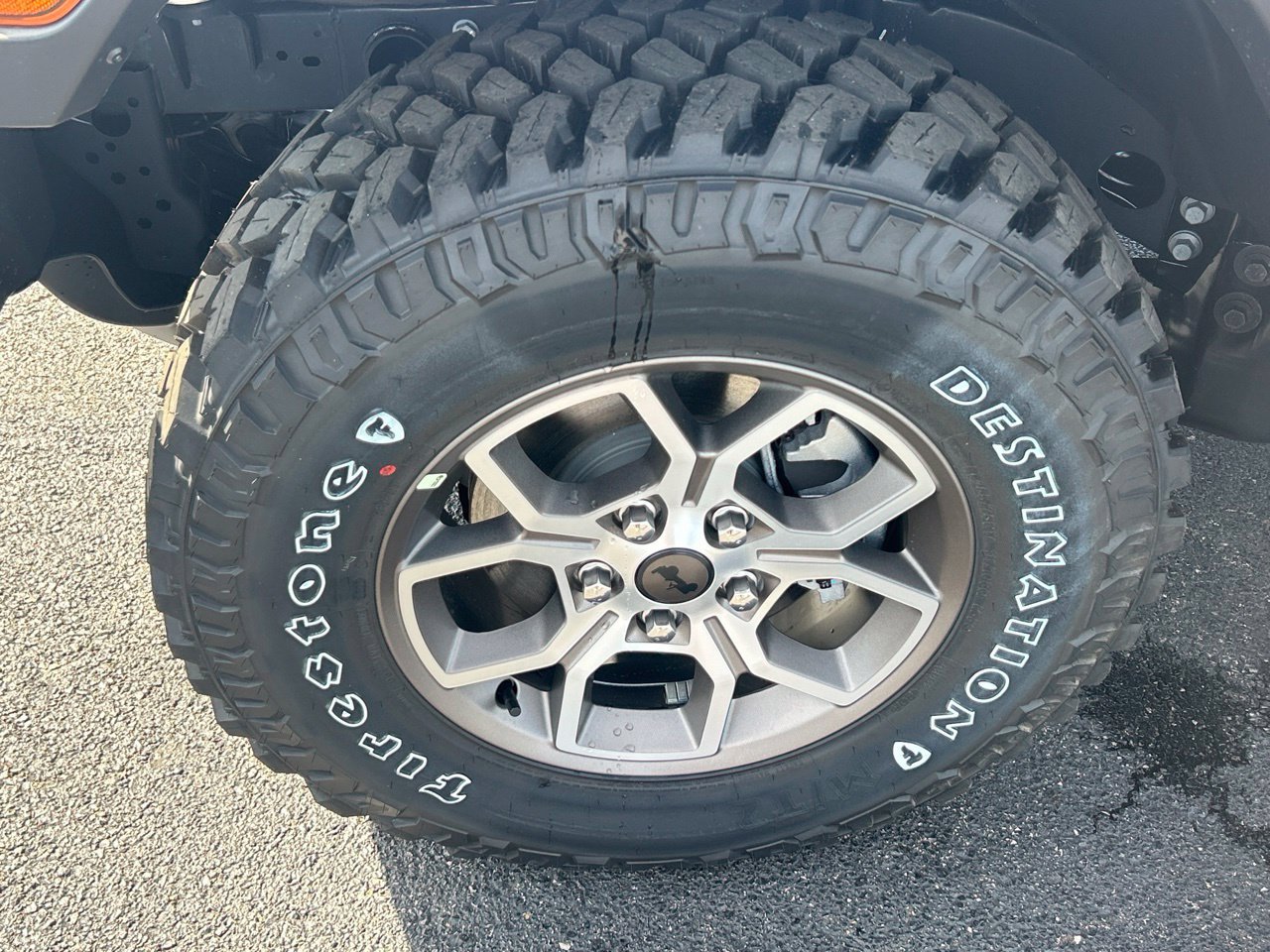 New 2026 Jeep Gladiator Sport AWD/4WD image 9