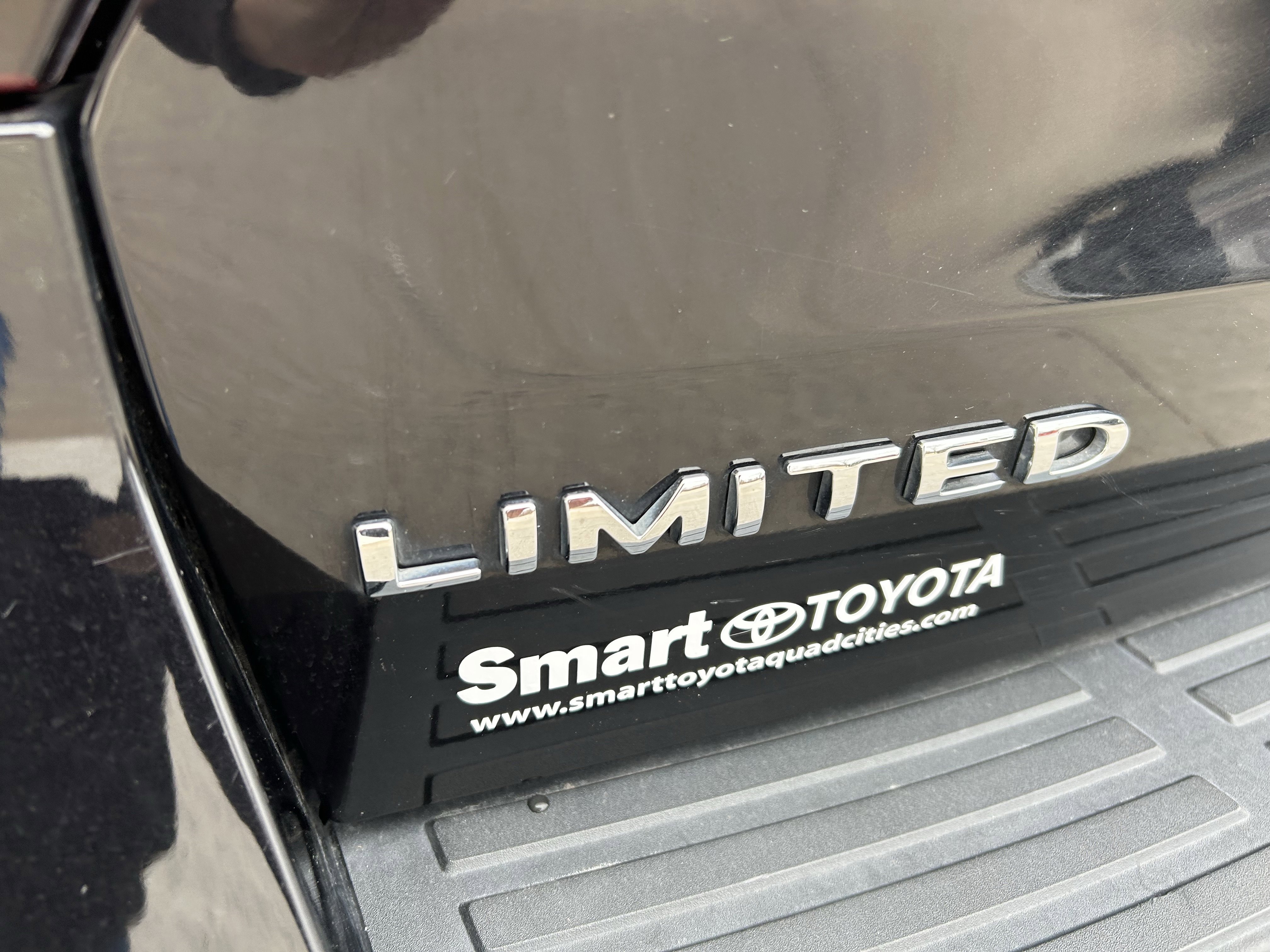 Used 2024 Ford Expedition Max Limited image 13
