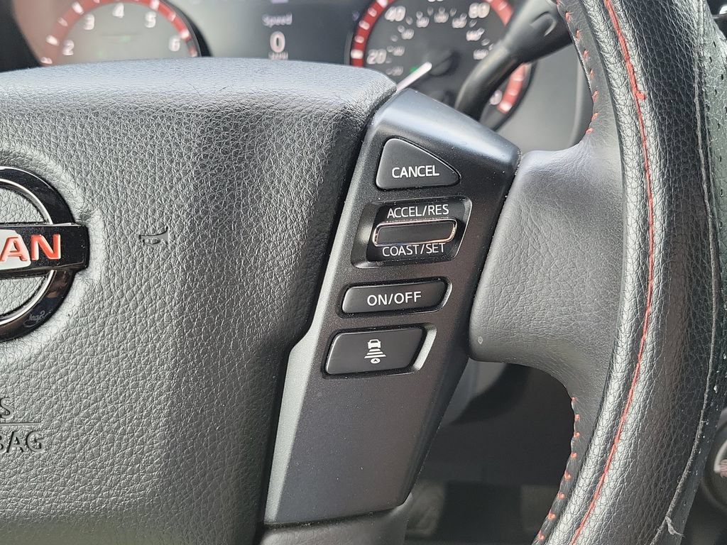 Used 2021 Nissan Titan PRO-4X w/ Pro-4x Convenience Package AWD/4WD image 28