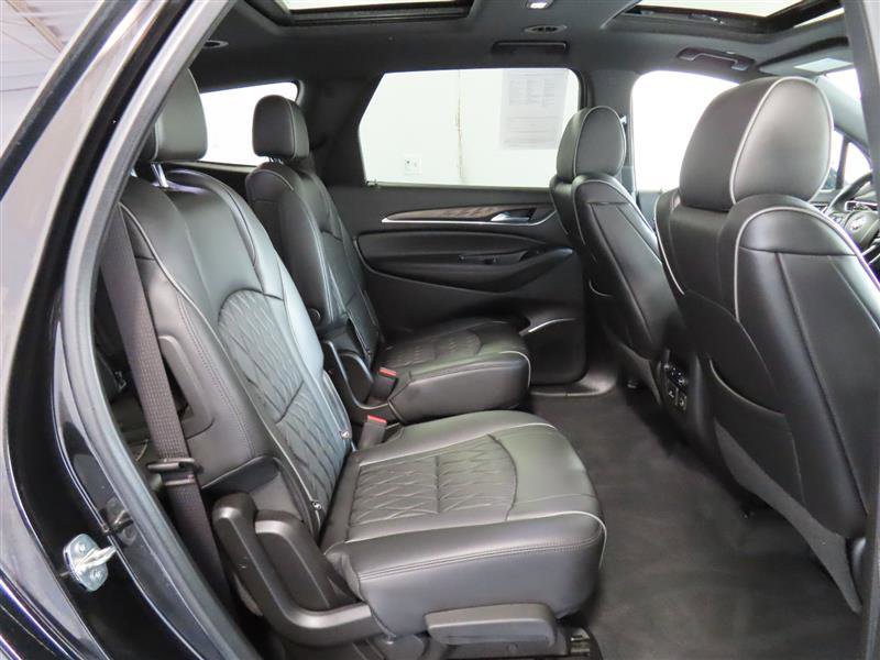 Used 2022 Buick Enclave Avenir w/ Trailering Package, 5000 lbs. AWD/4WD image 38