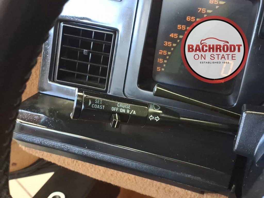 Used 1989 Chevrolet Corvette Convertible image 17