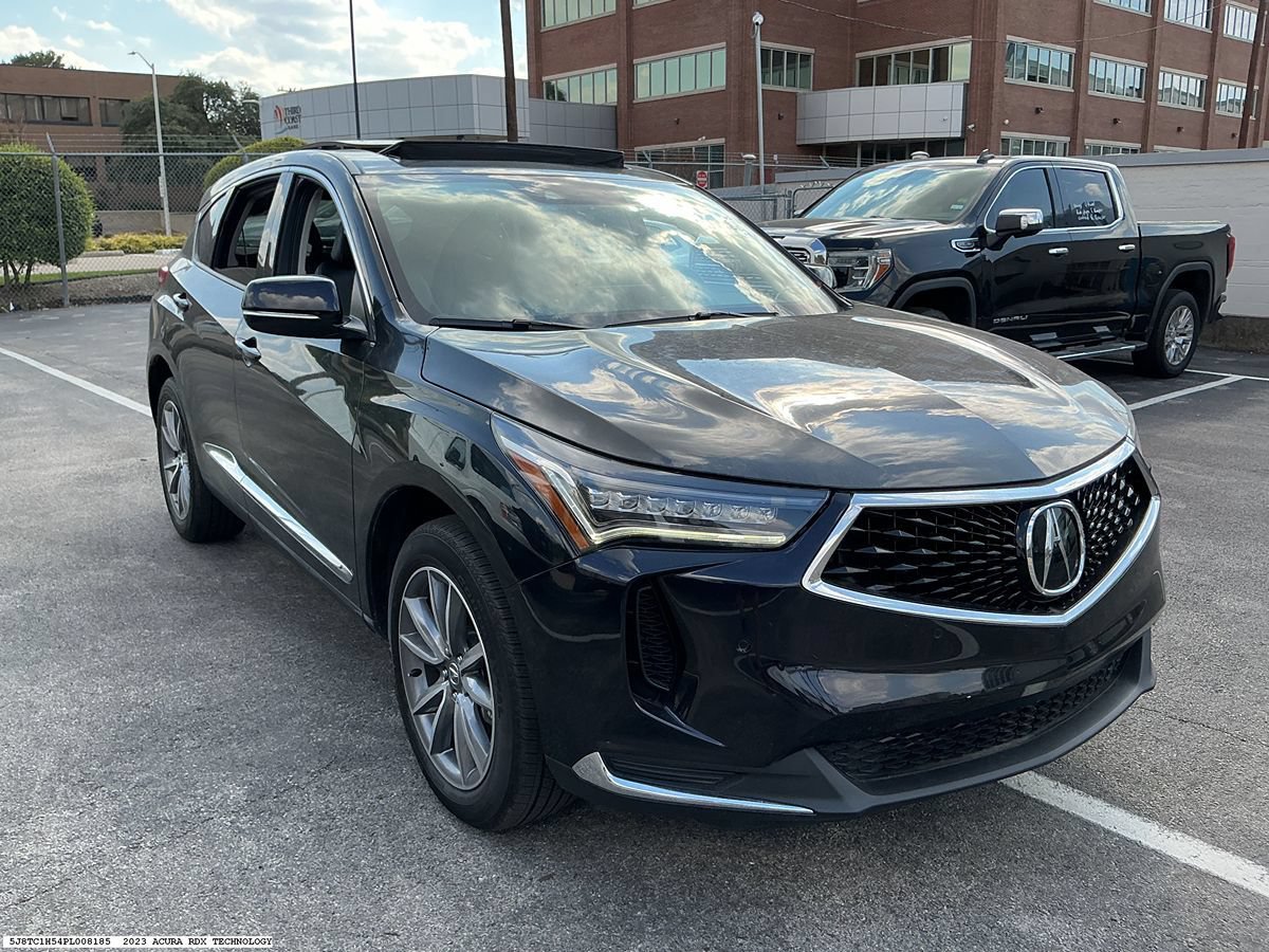 Used 2023 Acura RDX w/ Technology Package FWD image 4