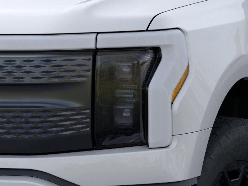 New 2025 Ford F150 Lightning XLT AWD/4WD image 18