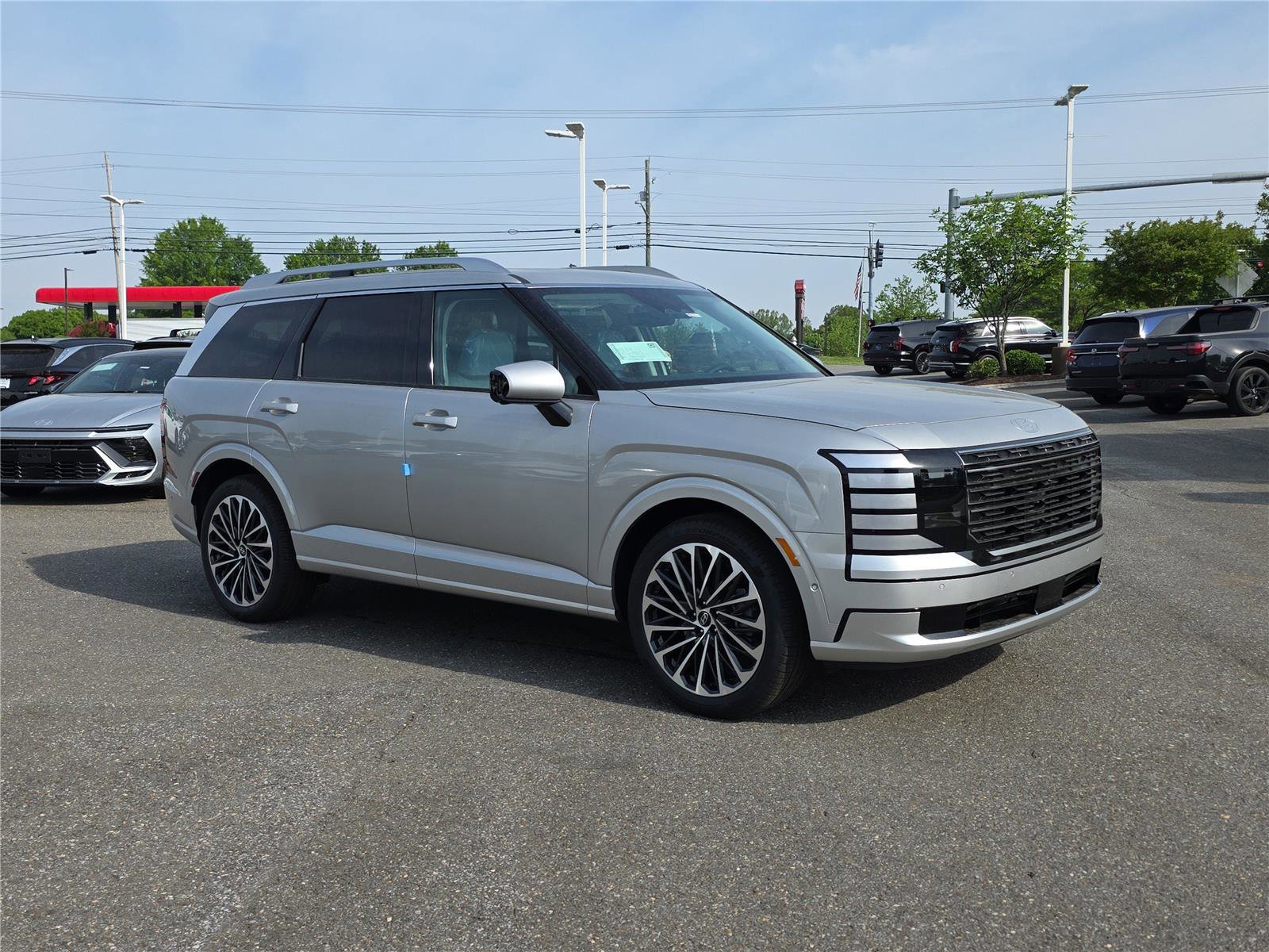 New 2026 Hyundai Palisade Calligraphy AWD/4WD image 2