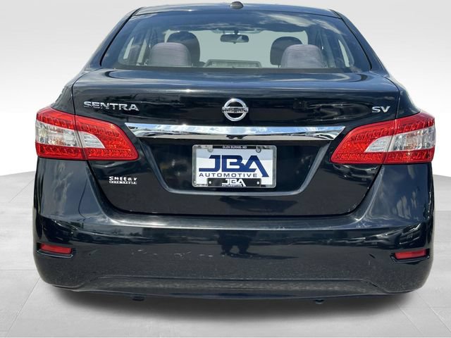 Used 2015 Nissan Sentra SV FWD image 29