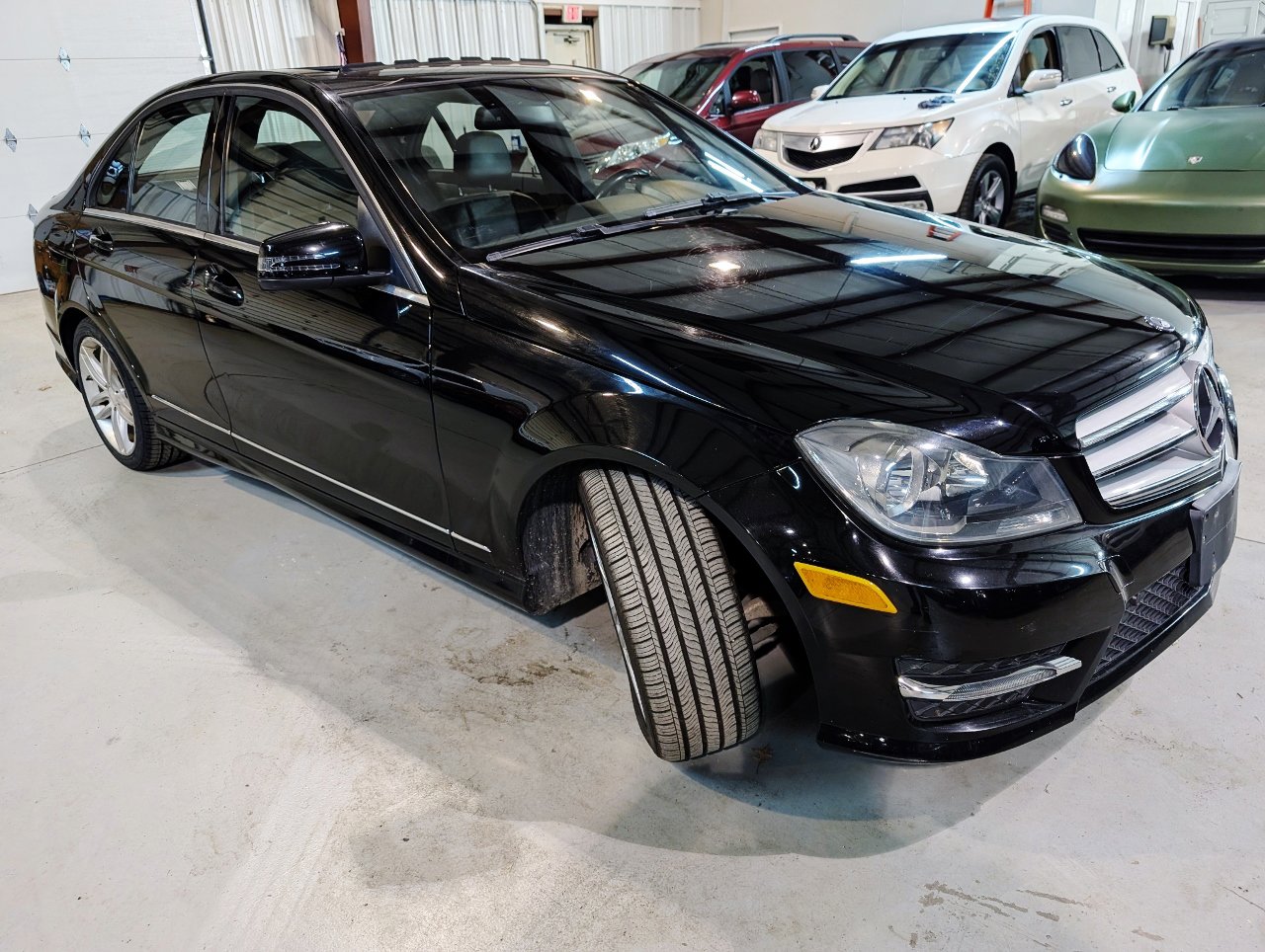 Used 2013 Mercedes-Benz C 300 4MATIC Sedan image 12