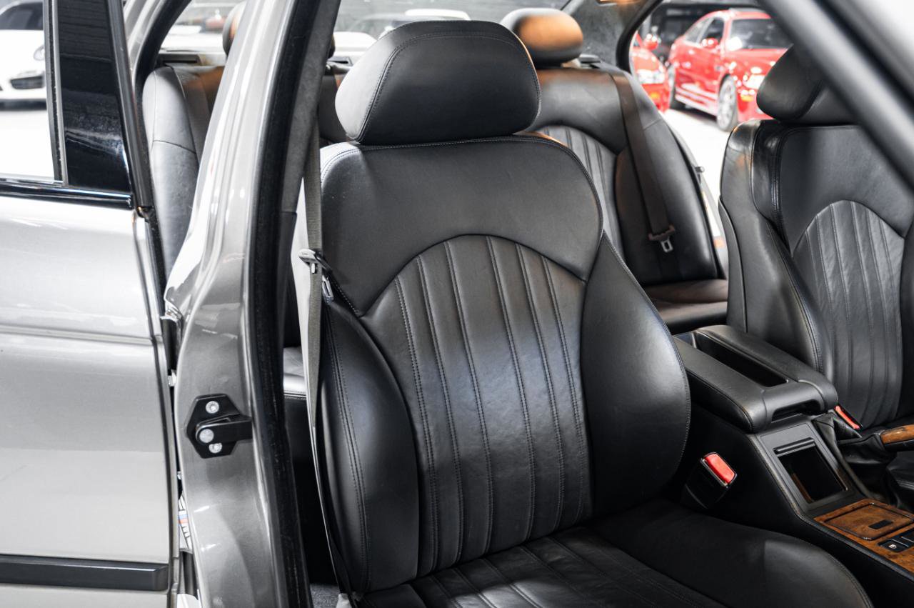 Used 2003 BMW M5 image 31