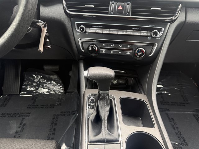 Used 2018 Kia Optima LX FWD image 15