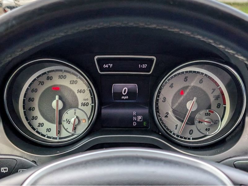 Used 2015 Mercedes-Benz GLA 250 4MATIC image 18