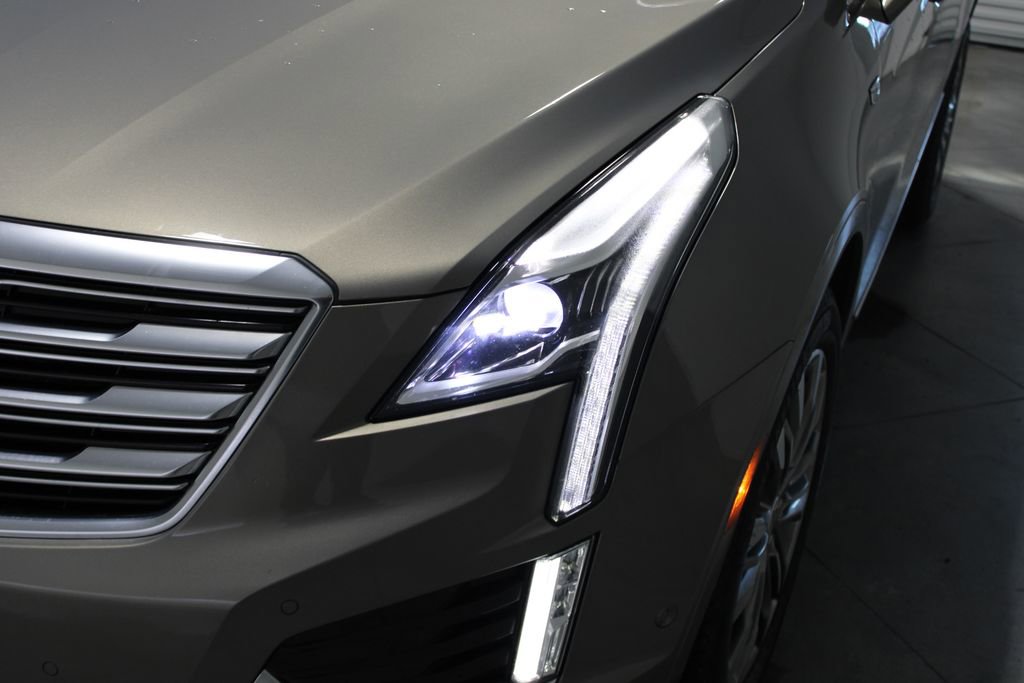 Used 2018 Cadillac XT5 Premium Luxury w/ Driver Assist Package image 57