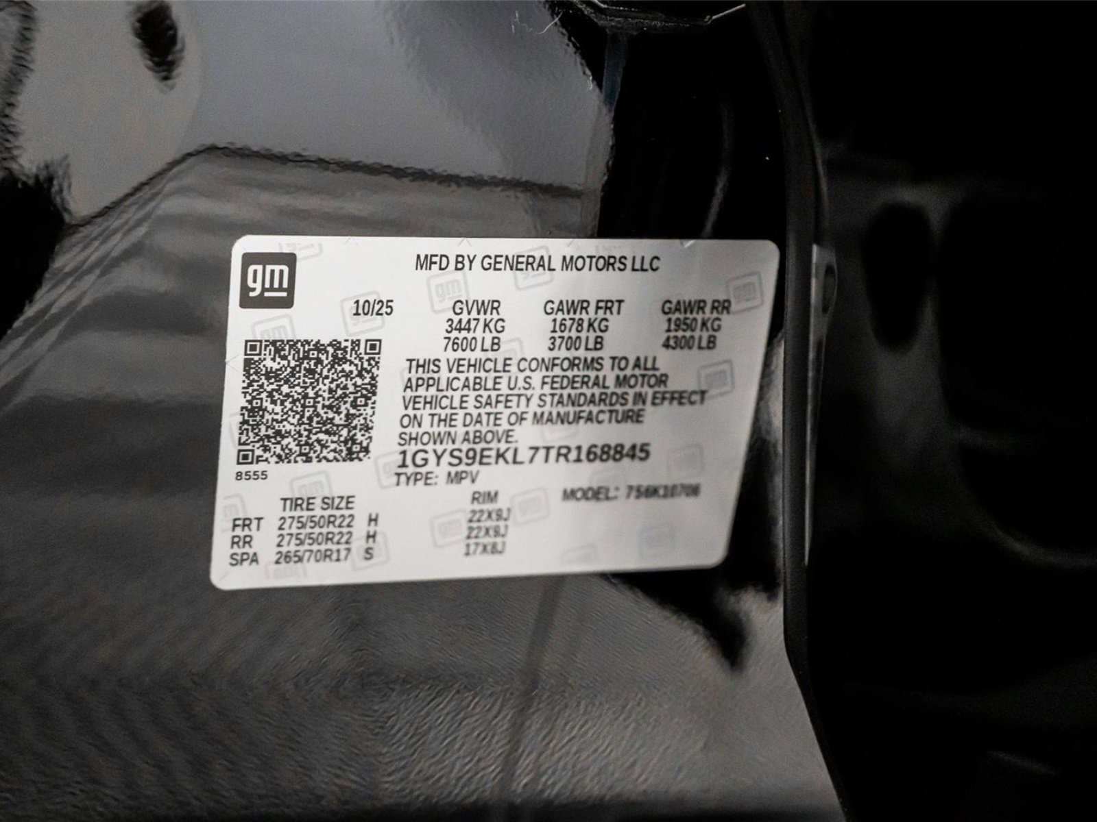 Used 2026 Cadillac Escalade Sport w/ LPO, Floor Liner Package image 23