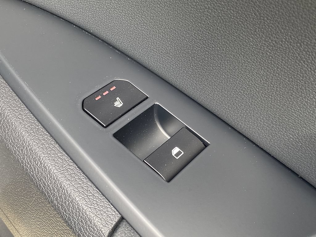 New 2026 Kia Sportage EX FWD image 22
