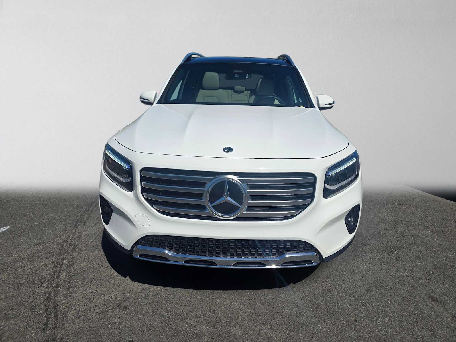 Certified 2026 Mercedes-Benz GLB 250 image 8