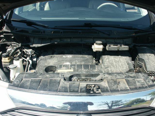 Used 2013 Nissan Quest SV w/ Leather Pkg FWD image 18