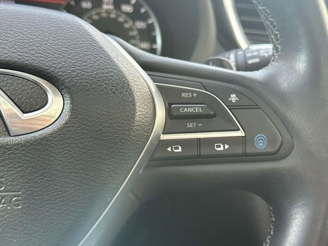 Certified 2023 INFINITI QX50 Luxe image 10