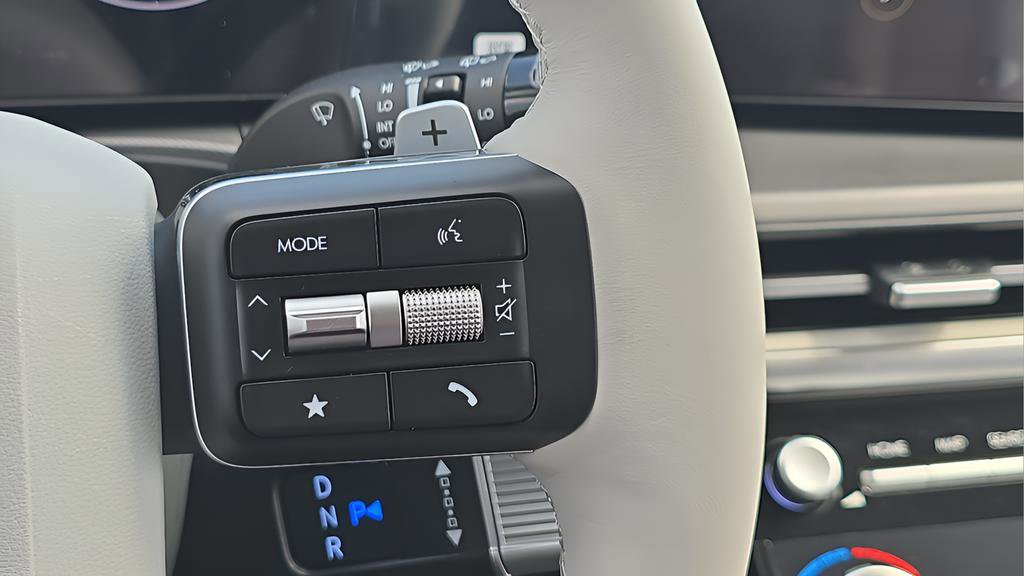 New 2026 Hyundai Santa Fe SE FWD image 27