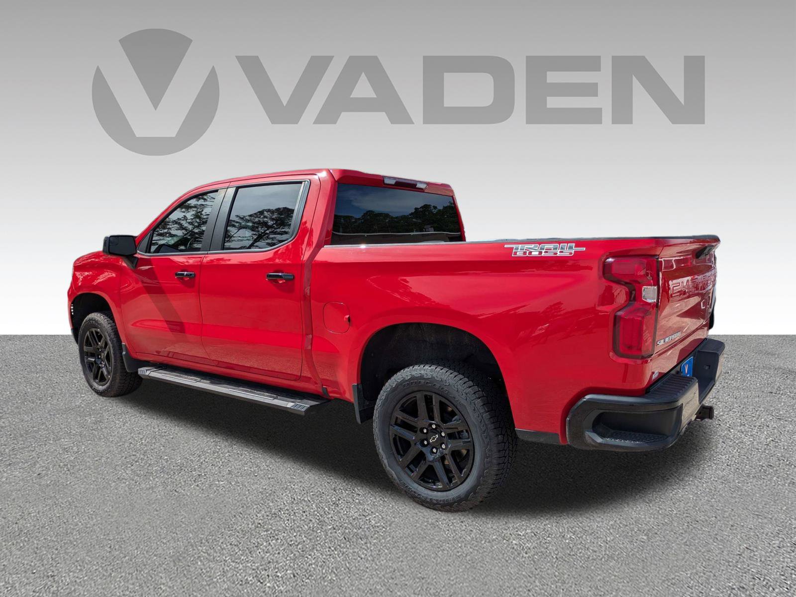 Used 2024 Chevrolet Silverado 1500 LT Trail Boss AWD/4WD image 26