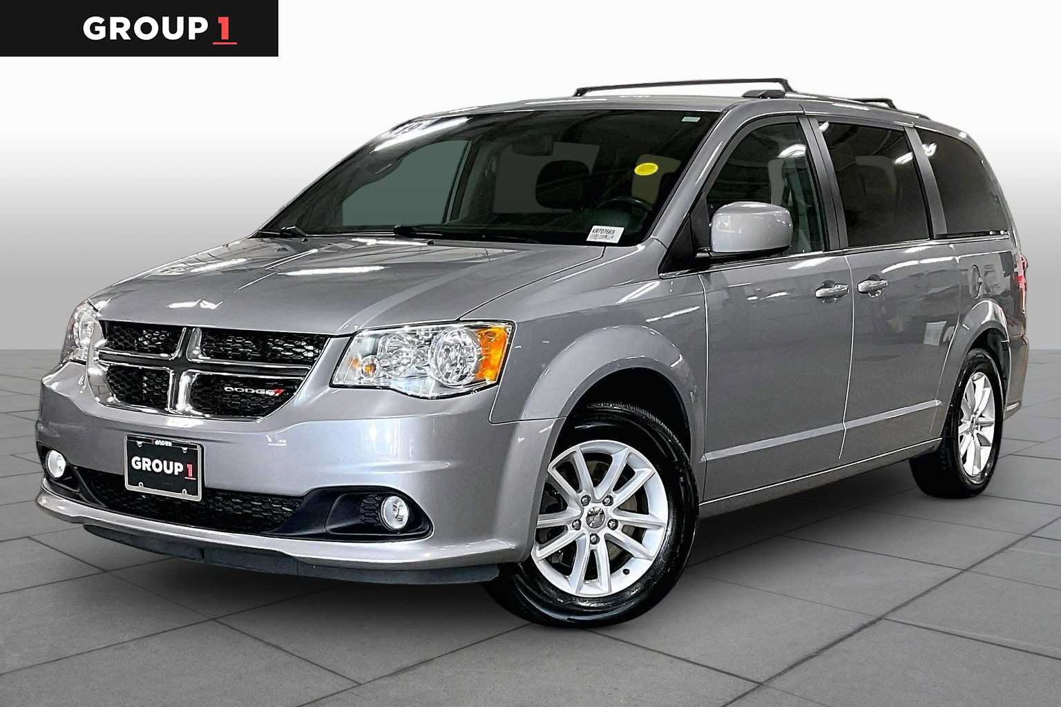 Used 2019 Dodge Grand Caravan SXT w/ Rear Park Assist Package