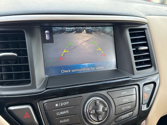 Used 2019 Nissan Pathfinder SV AWD/4WD image 32