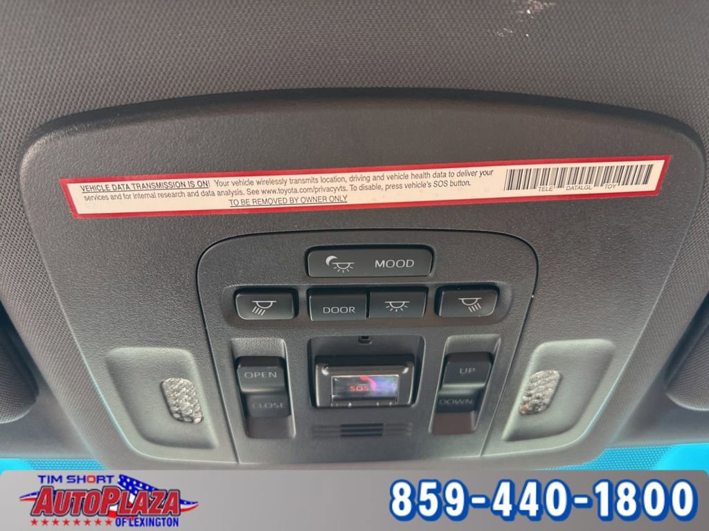 Used 2021 Toyota Avalon Limited w/ Advanced Safety Package image 38