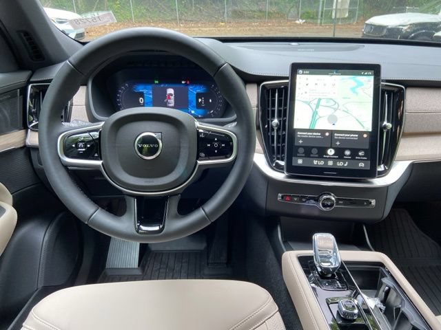 New 2026 Volvo XC90 B6 Plus w/ Protection Package Premier AWD/4WD image 13