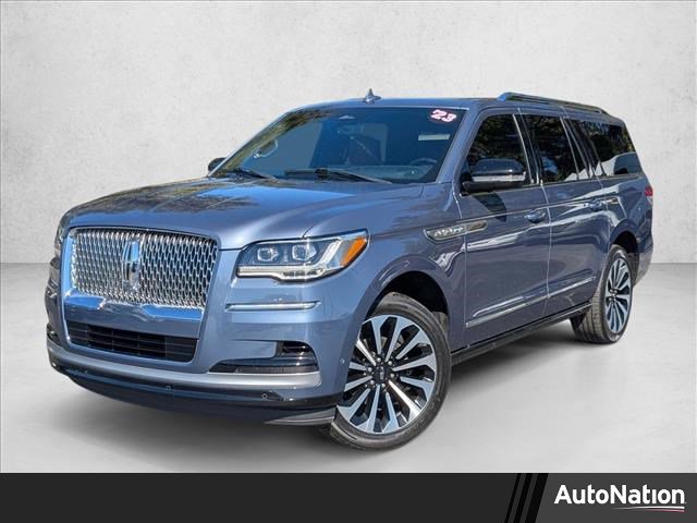 Used 2023 Lincoln Navigator L Reserve image 1