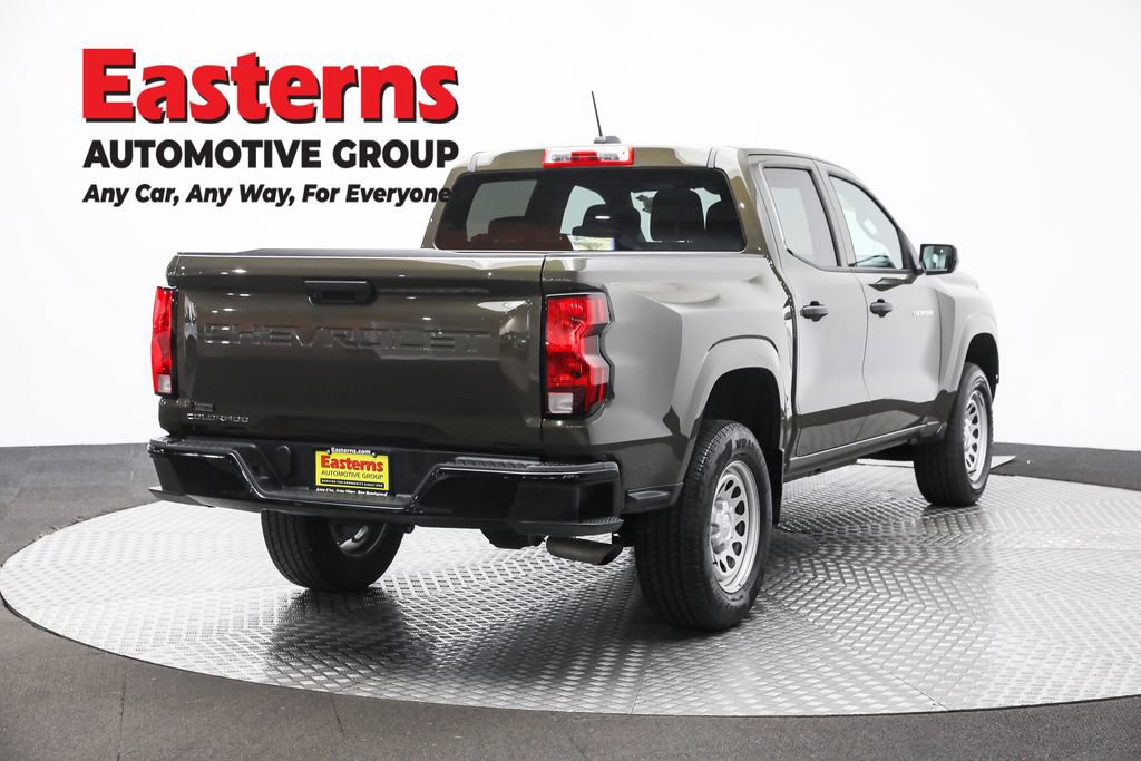 Used 2024 Chevrolet Colorado W/T image 5