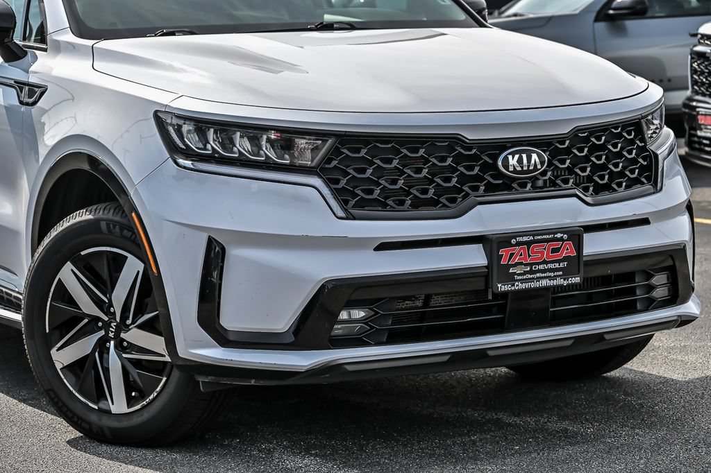 Used 2021 Kia Sorento EX AWD/4WD image 3