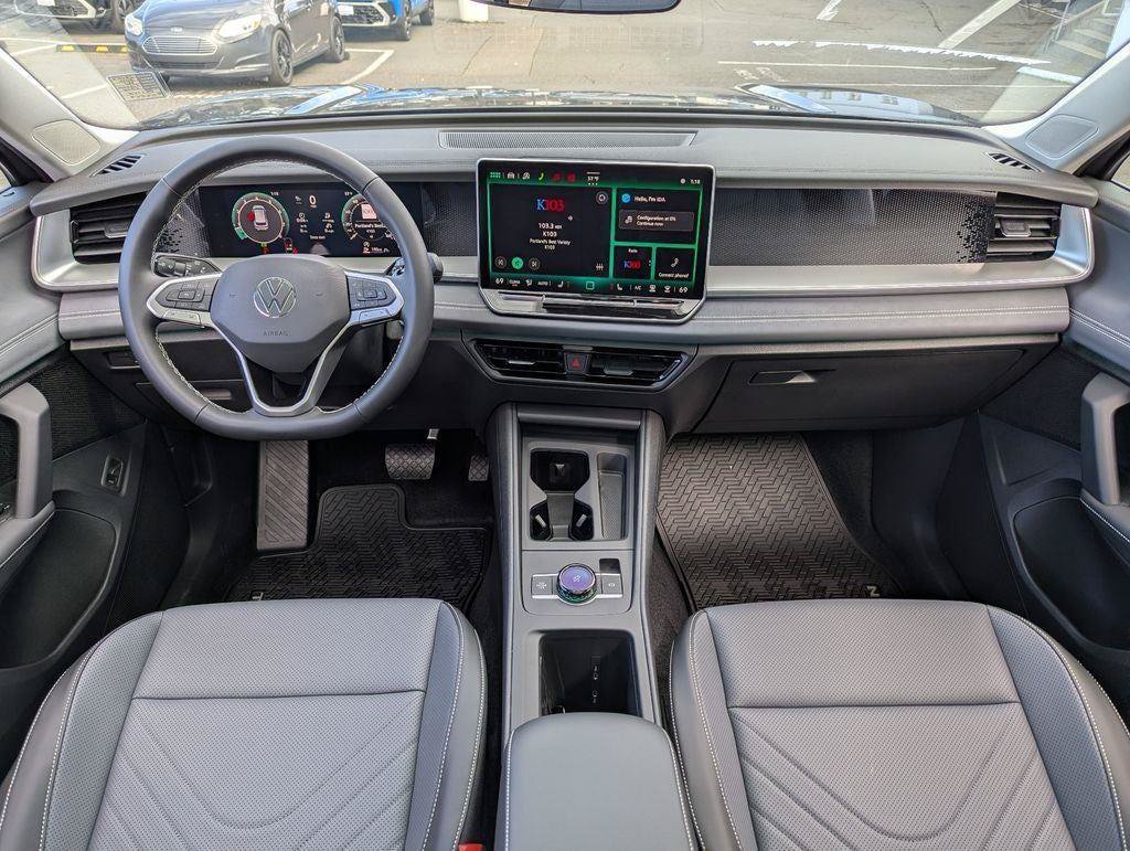 New 2026 Volkswagen Tiguan SE AWD/4WD image 24