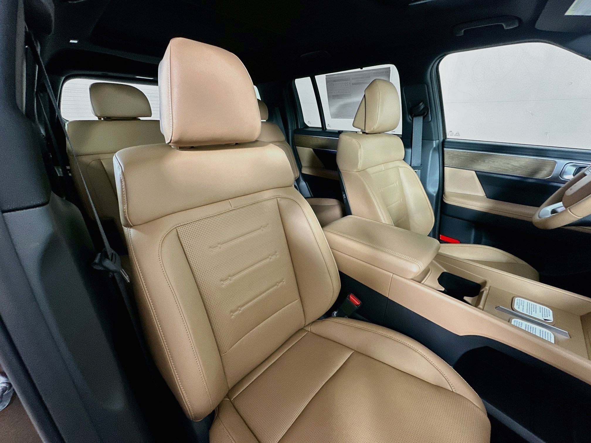 New 2027 Hyundai Santa Fe Limited AWD/4WD image 29