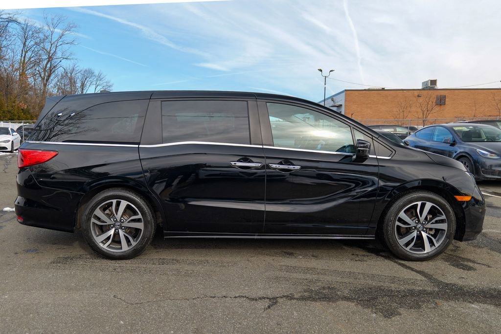 Used 2023 Honda Odyssey Touring image 9