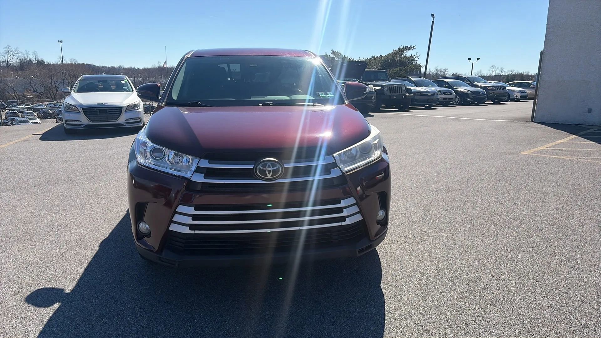 Used 2017 Toyota Highlander Plus image 18