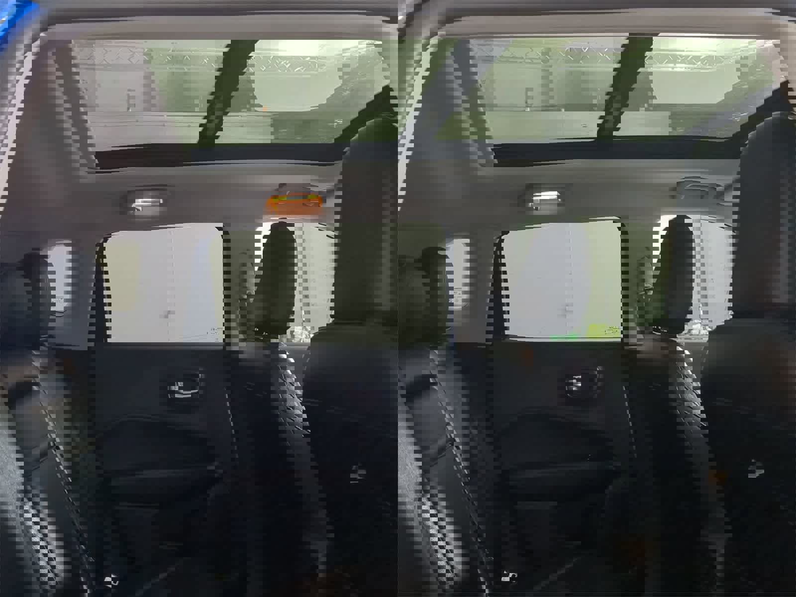 Used 2018 Jeep Compass Latitude w/ Popular Equipment Group image 21