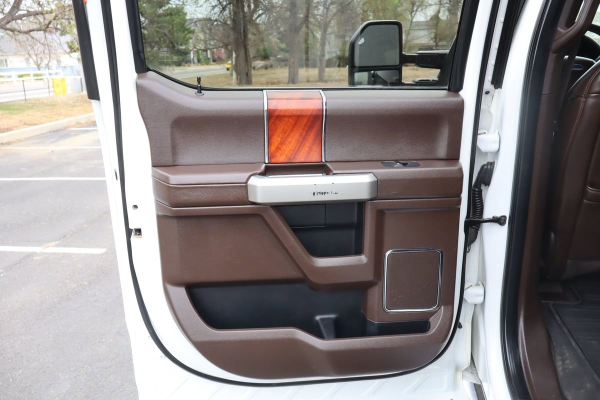 Used 2021 Ford F350 King Ranch w/ King Ranch Ultimate Package AWD/4WD image 24