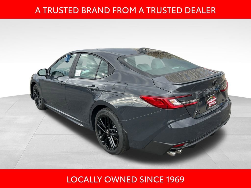 New 2026 Toyota Camry SE image 3