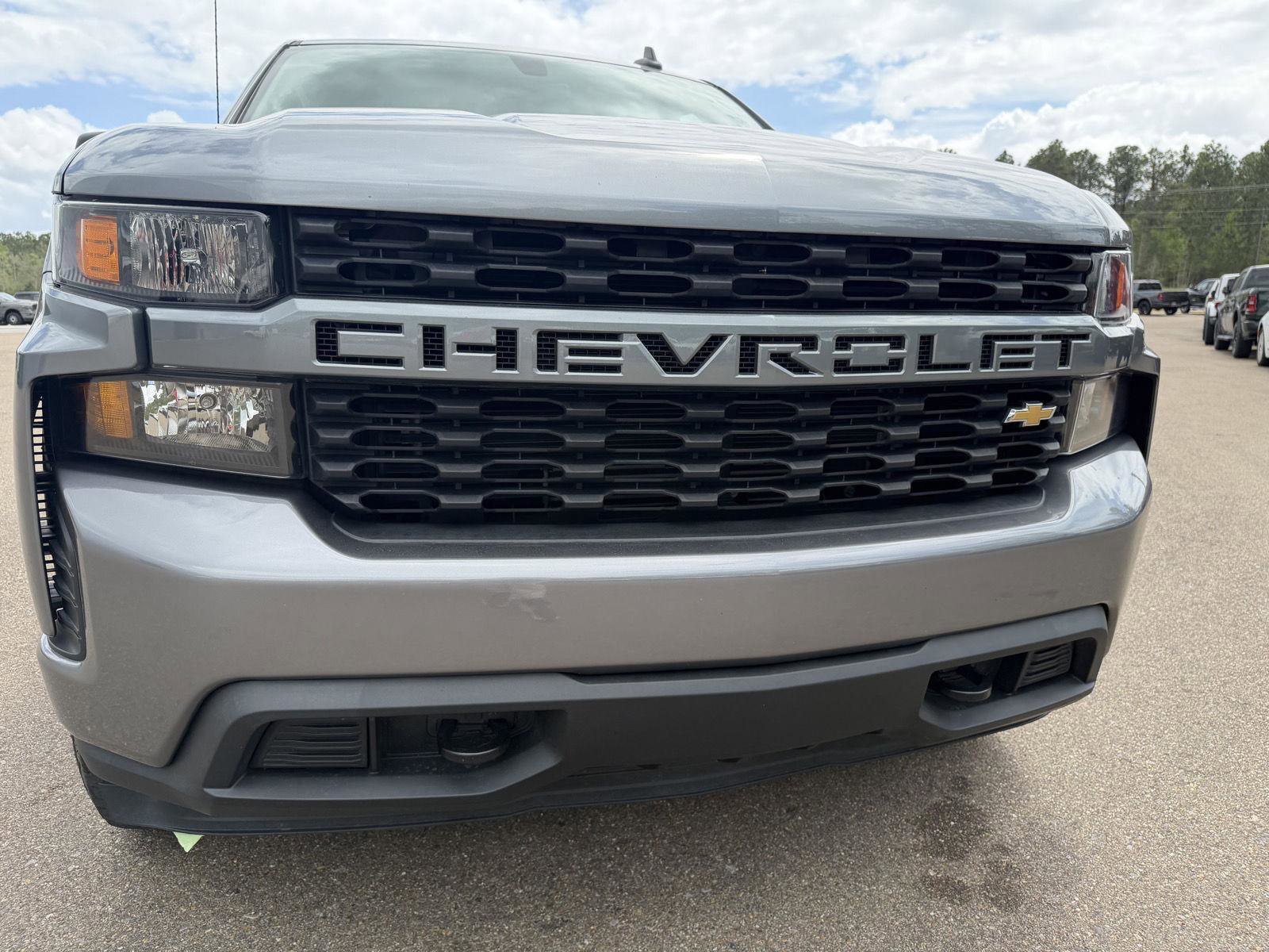 Used 2021 Chevrolet Silverado 1500 Custom image 24