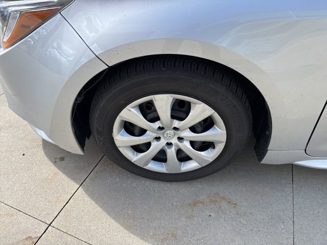 Used 2023 Toyota Corolla LE image 12