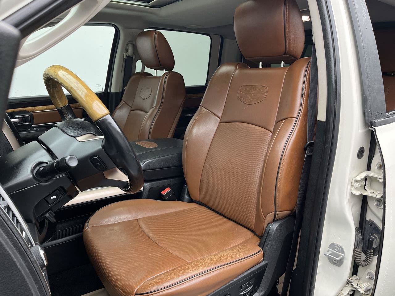 Used 2017 RAM 1500 Laramie Longhorn AWD/4WD image 9