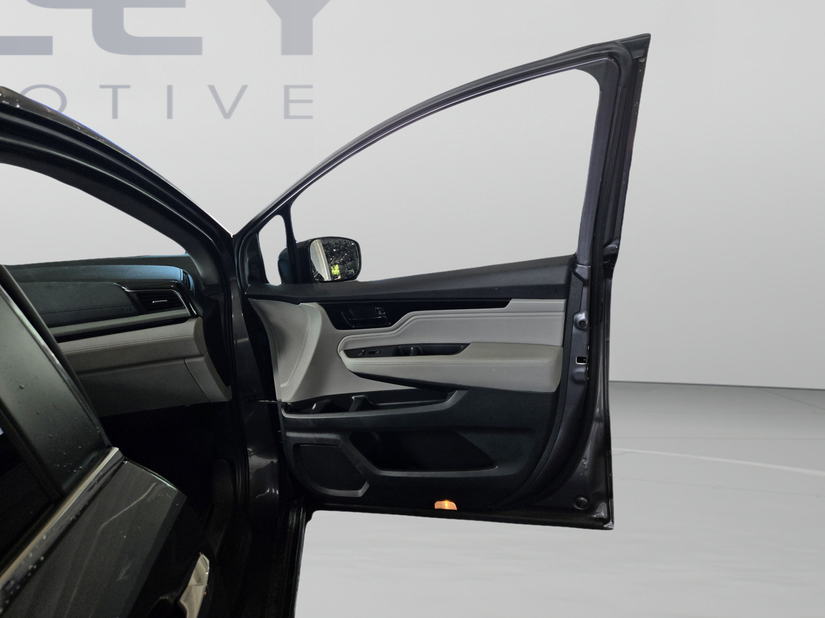 Used 2022 Honda Odyssey Touring image 27