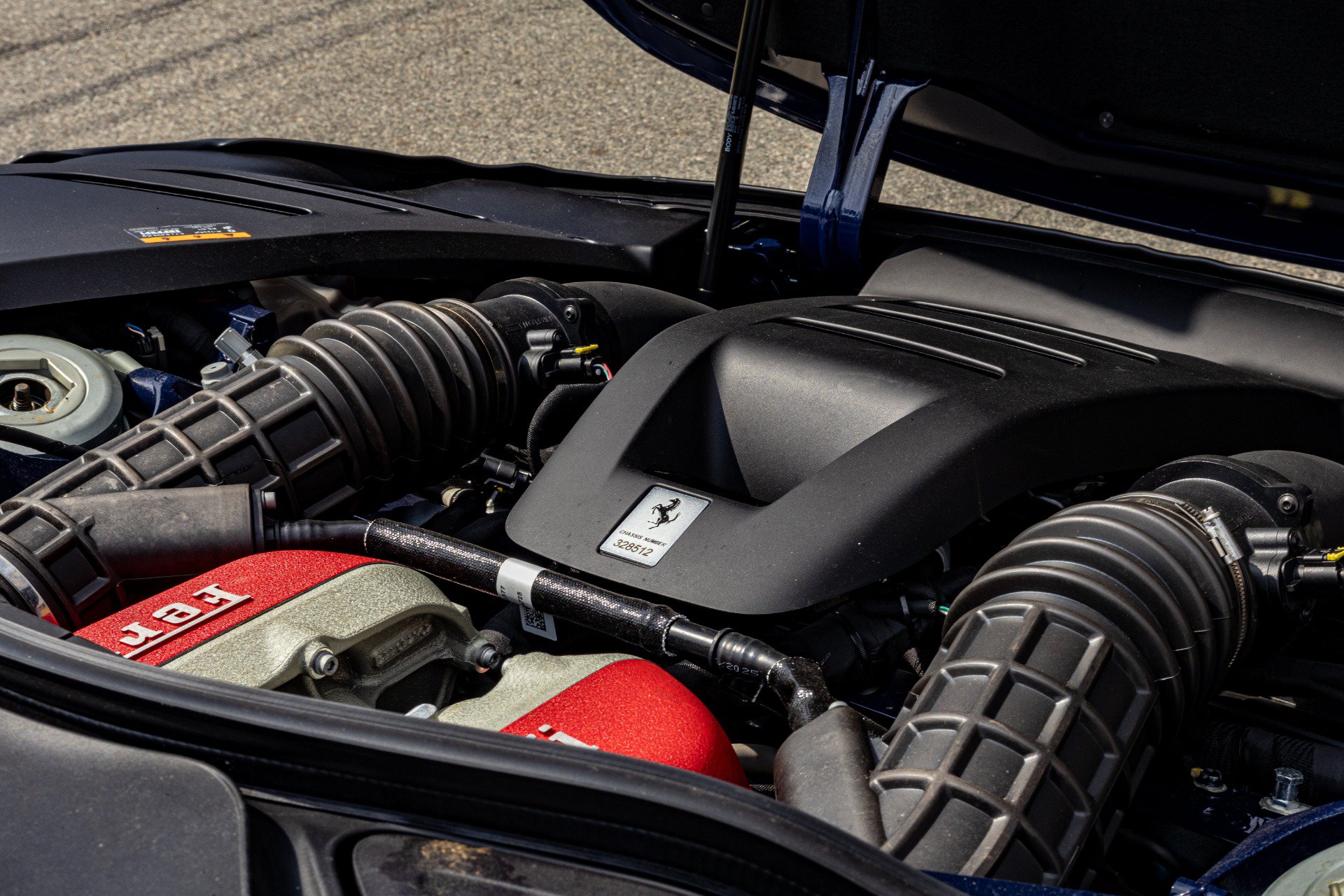 Used 2026 Ferrari Purosangue AWD/4WD image 10