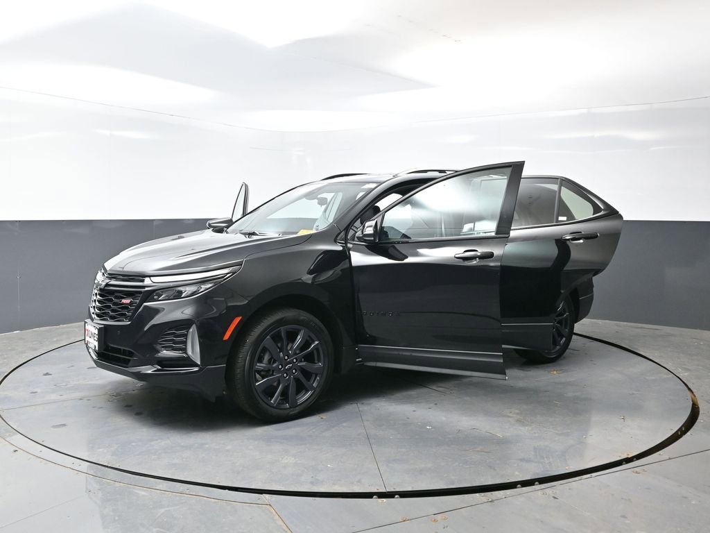 Used 2024 Chevrolet Equinox RS AWD/4WD image 58