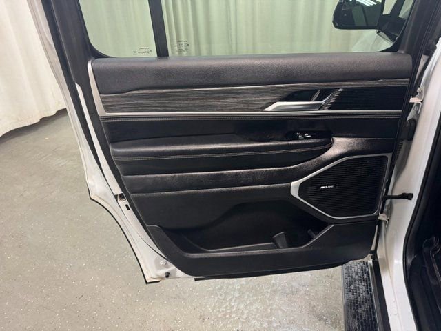 Used 2022 Jeep Wagoneer Series II image 27