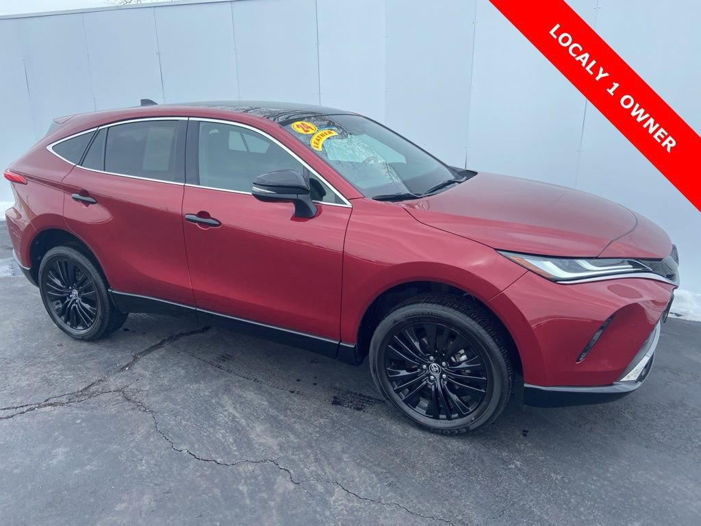 Certified 2024 Toyota Venza Nightshade image 2