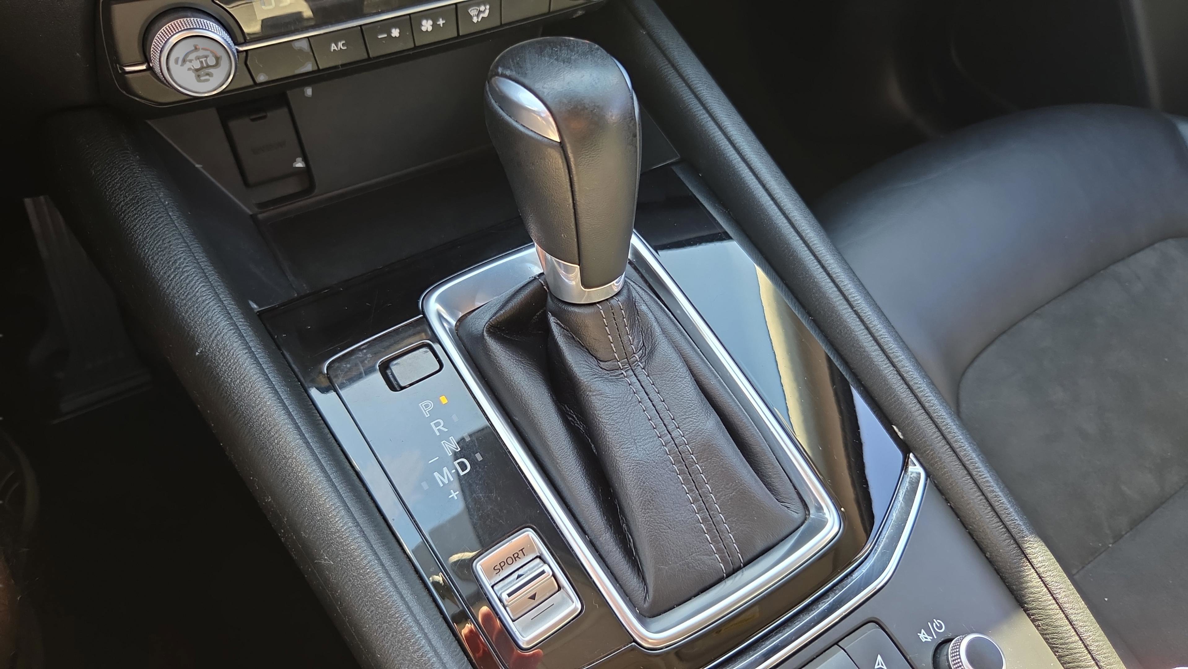 Used 2021 MAZDA CX-5 Touring image 19